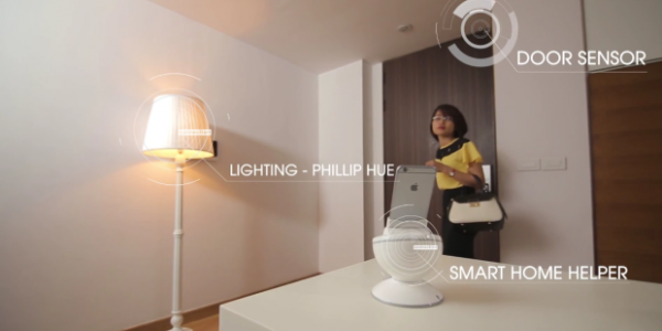 「奇酷」買個(gè)手機(jī)充電座，回家才發(fā)現(xiàn)是個(gè)機(jī)器人